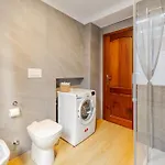 The Nest Between E Bellagio Appartement
