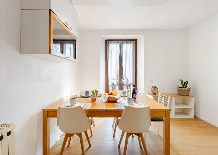 The Nest Between E Bellagio Daire