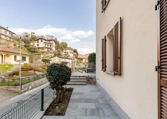 The Nest Between E Bellagio